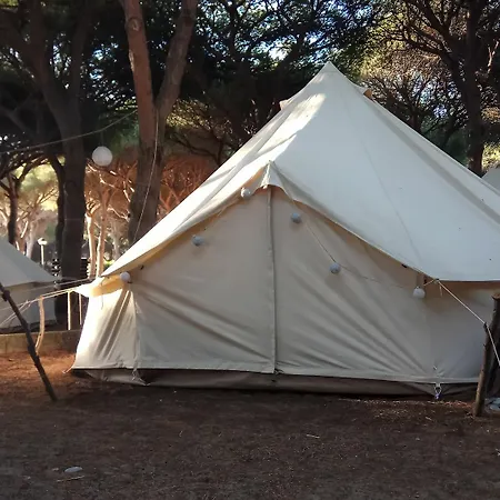 Kampaoh Glamping *